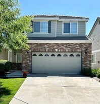 2434 E 127th Pl in Thornton, CO - Building Photo