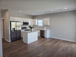 12219 N Rhode Ct in Kansas City, MO - Building Photo - Building Photo