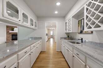 8216 NW 112th St in Oklahoma City, OK - Building Photo - Building Photo