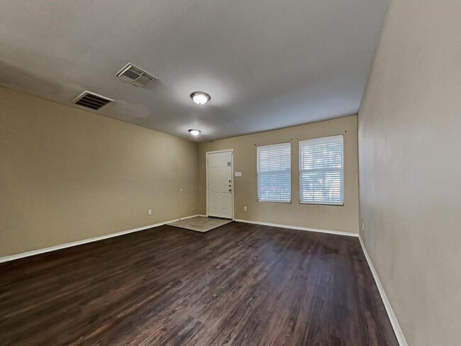 property at 503 Pine Cluster Ct