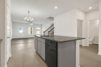 2727 Crest Creek Ln in Richmond, TX - Building Photo - Building Photo