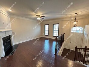 2171 Weldonberry Dr in Atlanta, GA - Building Photo - Building Photo