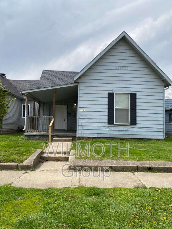 1234 S Sheffield Ave