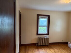 26 Plainfield Ave in Piscataway, NJ - Building Photo - Building Photo