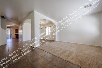 43608 Caven Dr in Maricopa, AZ - Building Photo - Building Photo