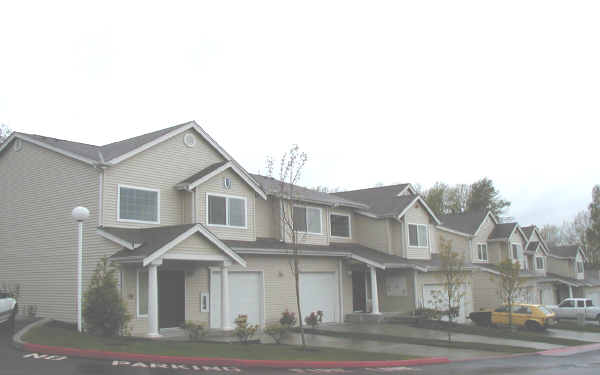 Springbrook Apartments in Renton, WA - Foto de edificio