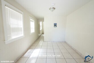 31 S 8th St in San Jose, CA - Foto de edificio - Building Photo