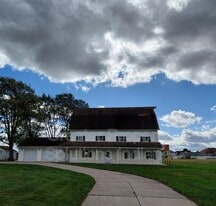 9053 W 155th Ave in Lowell, IN - Building Photo