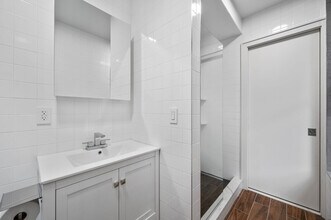 491 2nd Ave in New York, NY - Building Photo - Building Photo