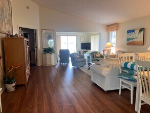 705 Harrington Lake Dr S in Venice, FL - Building Photo - Building Photo