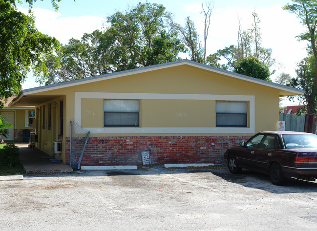 1214 NE 5th Ter in Fort Lauderdale, FL - Building Photo - Building Photo