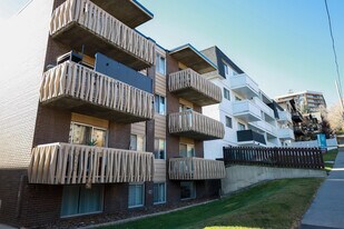 Bridgeland Hillside Apartments in Calgary, AB - Building Photo