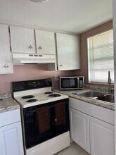 Ocean Shore Villa in Palm Coast, FL - Foto de edificio - Building Photo