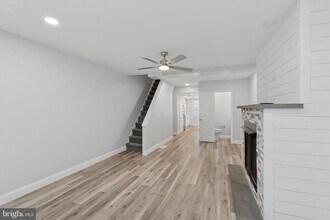 408 Durfor St in Philadelphia, PA - Building Photo - Building Photo
