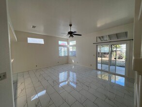2609 Tradition Way in Modesto, CA - Building Photo - Building Photo
