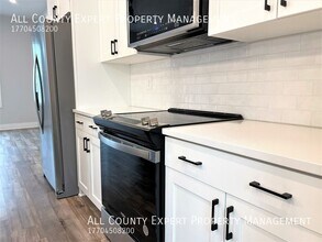 717 Agape Pl SE in Atlanta, GA - Building Photo - Building Photo