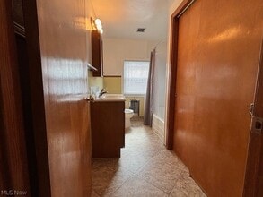 11146 Cadiz Rd in Cambridge, OH - Building Photo - Building Photo