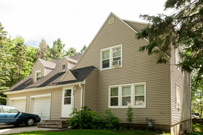 Marlowe South in Fargo, ND - Foto de edificio - Building Photo