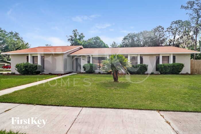 3432 Heather Glynn Dr in Mulberry, FL - Building Photo