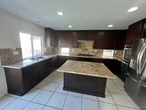 10138 Challenger Cir in Spring Valley, CA - Building Photo - Building Photo
