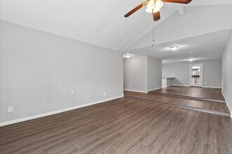 6610 Rockergate Dr in Missouri City, TX - Building Photo - Building Photo