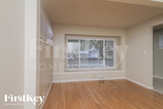 1369 Hinman St in Montgomery, IL - Building Photo - Building Photo