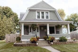 930 Division St in Green Bay, WI - Building Photo - Building Photo