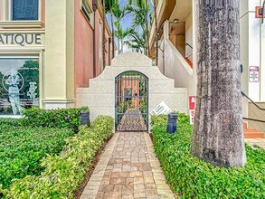 831 E Palmetto Park Rd-Unit -809 in Boca Raton, FL - Building Photo - Building Photo