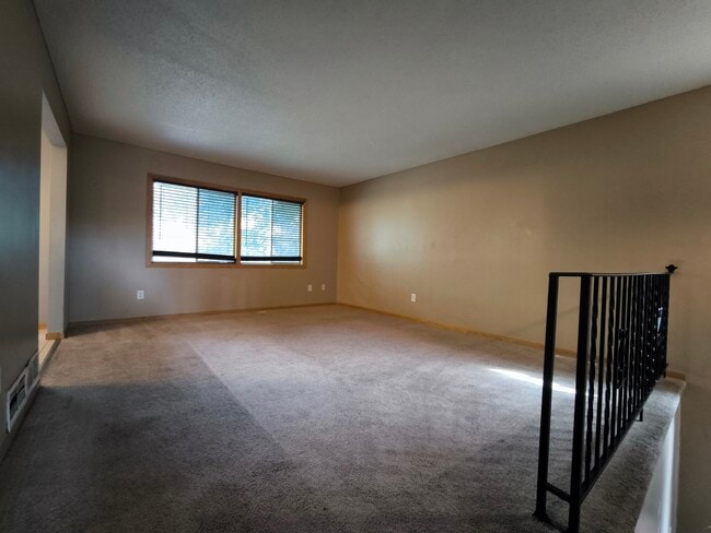 4420 80th Avenue North, Unit 4416 in Minneapolis, MN - Building Photo - Building Photo