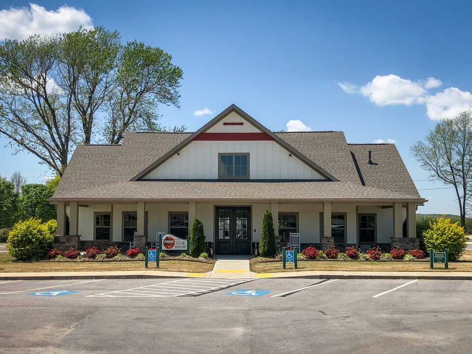 Cedar Springs in Prairie Grove, AR - Foto de edificio