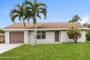1155 31st Ave SW in Vero Beach, FL - Building Photo