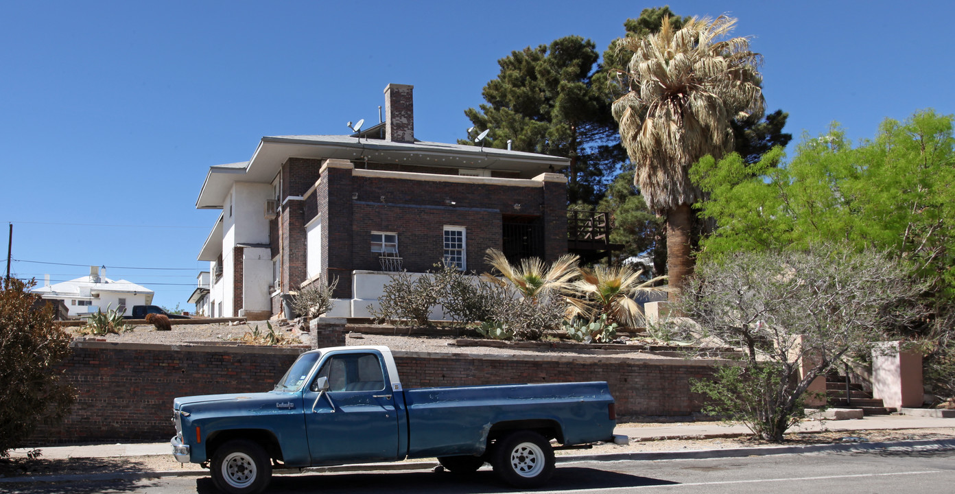 519 Los Angeles Dr in El Paso, TX - Foto de edificio