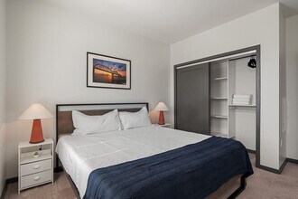 6160 N Rural St in Indianapolis, IN - Foto de edificio - Building Photo