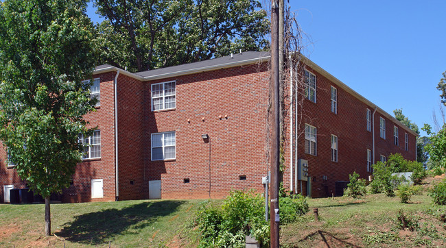 1503 Crest Rd in Raleigh, NC - Building Photo - Building Photo