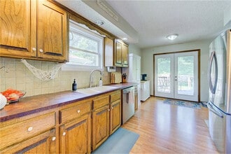 5510 NW Seminole Dr in Kansas City, MO - Building Photo - Building Photo