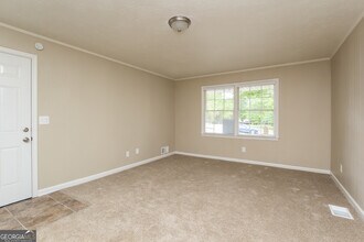 3554 Mill Glen Dr in Douglasville, GA - Foto de edificio - Building Photo