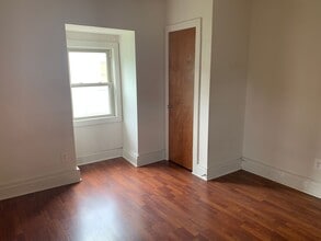 3950-3952 Woolslayer Wy in Pittsburgh, PA - Building Photo - Building Photo