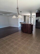 111 Maggie Bell Ln in Huntsville, AL - Foto de edificio - Building Photo