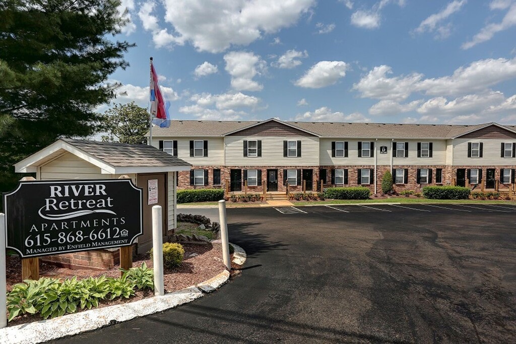 River Retreat Apartments in Madison, TN