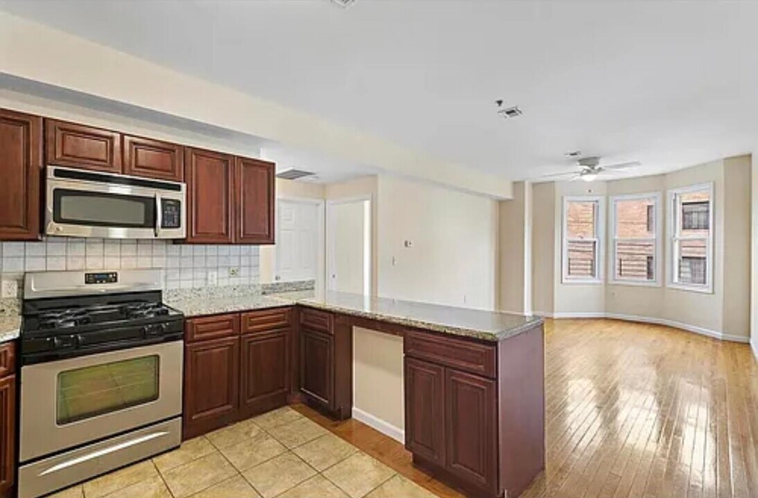 1708 West St in Union City, NJ - Building Photo