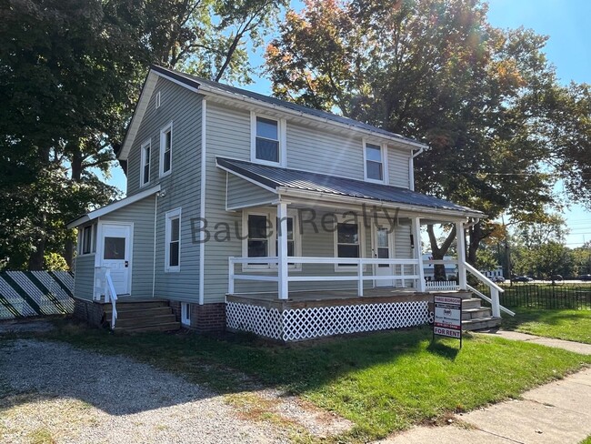 313 Miller St in Ashland, OH - Building Photo - Building Photo