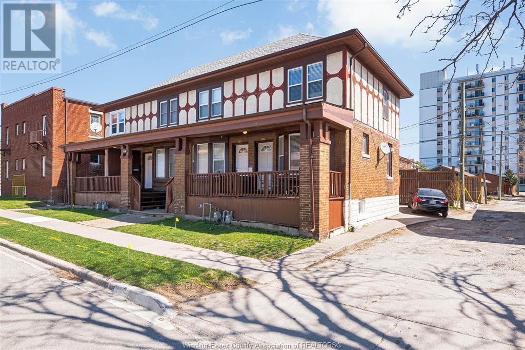 118 Elm Ave in Windsor, ON - Building Photo