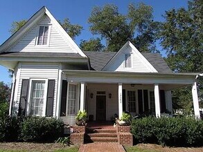 17343 Highland Ave S in Arlington, GA - Building Photo - Building Photo