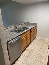 8135 Ferguson Rd in Dallas, TX - Building Photo - Building Photo