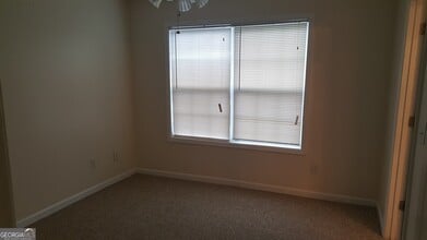 2111 Country Walk Way SE in Conyers, GA - Building Photo - Building Photo