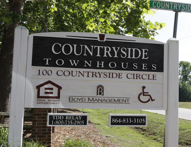 Countryside Townhouses in Clinton, SC - Foto de edificio - Building Photo