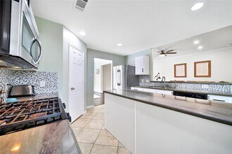 21403 Hadrian Dr in Katy, TX - Building Photo - Building Photo