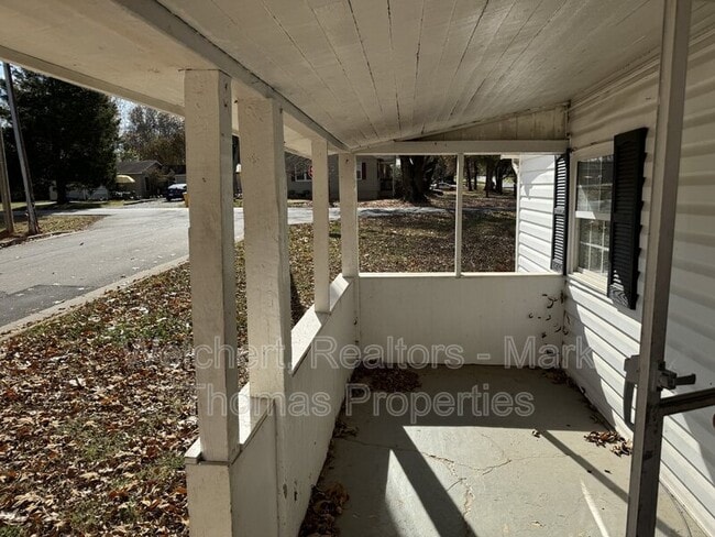 property at 1403 Elm St