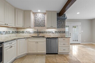 6413 Remlap St in Houston, TX - Building Photo - Building Photo