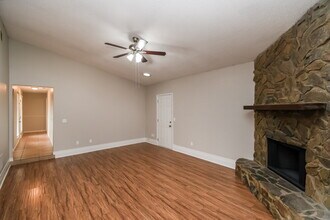 810 Hardwood St in Orange Park, FL - Building Photo - Building Photo
